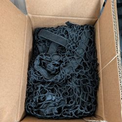 Side netting pair for skytrak golf simulator enclosure