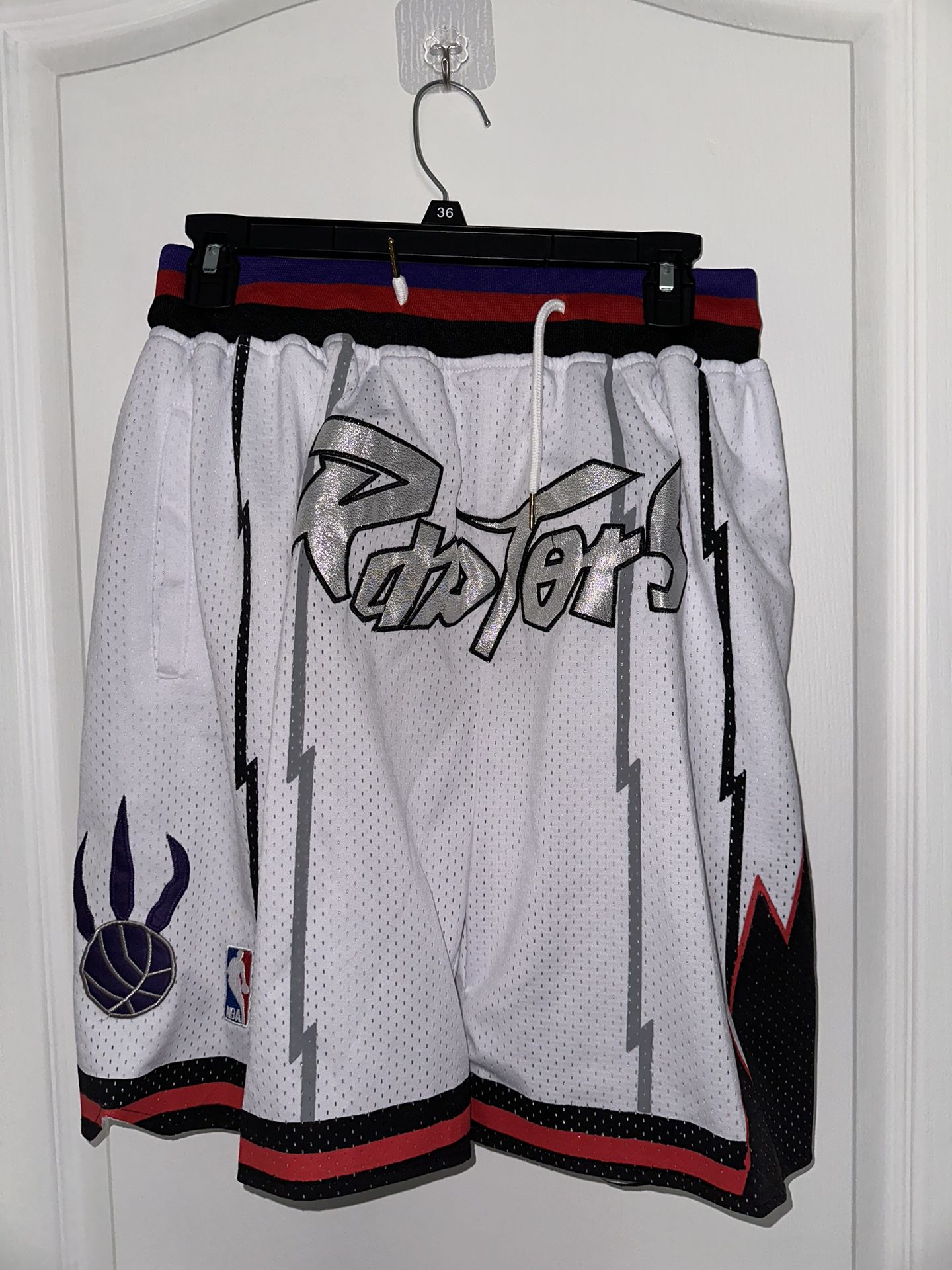 Toronto Raptors 1995-1999 Throwback 'White' Swingman Shorts - Mens L for  Sale in Los Angeles, CA - OfferUp
