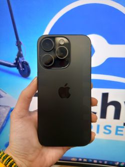 Iphone 15 pro UNLOCKED