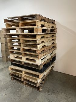 Pallet For Sale $4