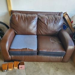 Free Sofa