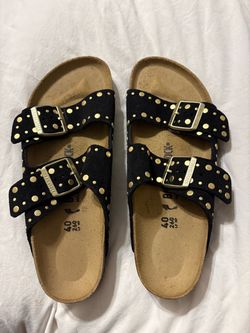 Birkenstock Arizona Black Suede & Gold Studded Sandals, Size 40 - NWT & in box