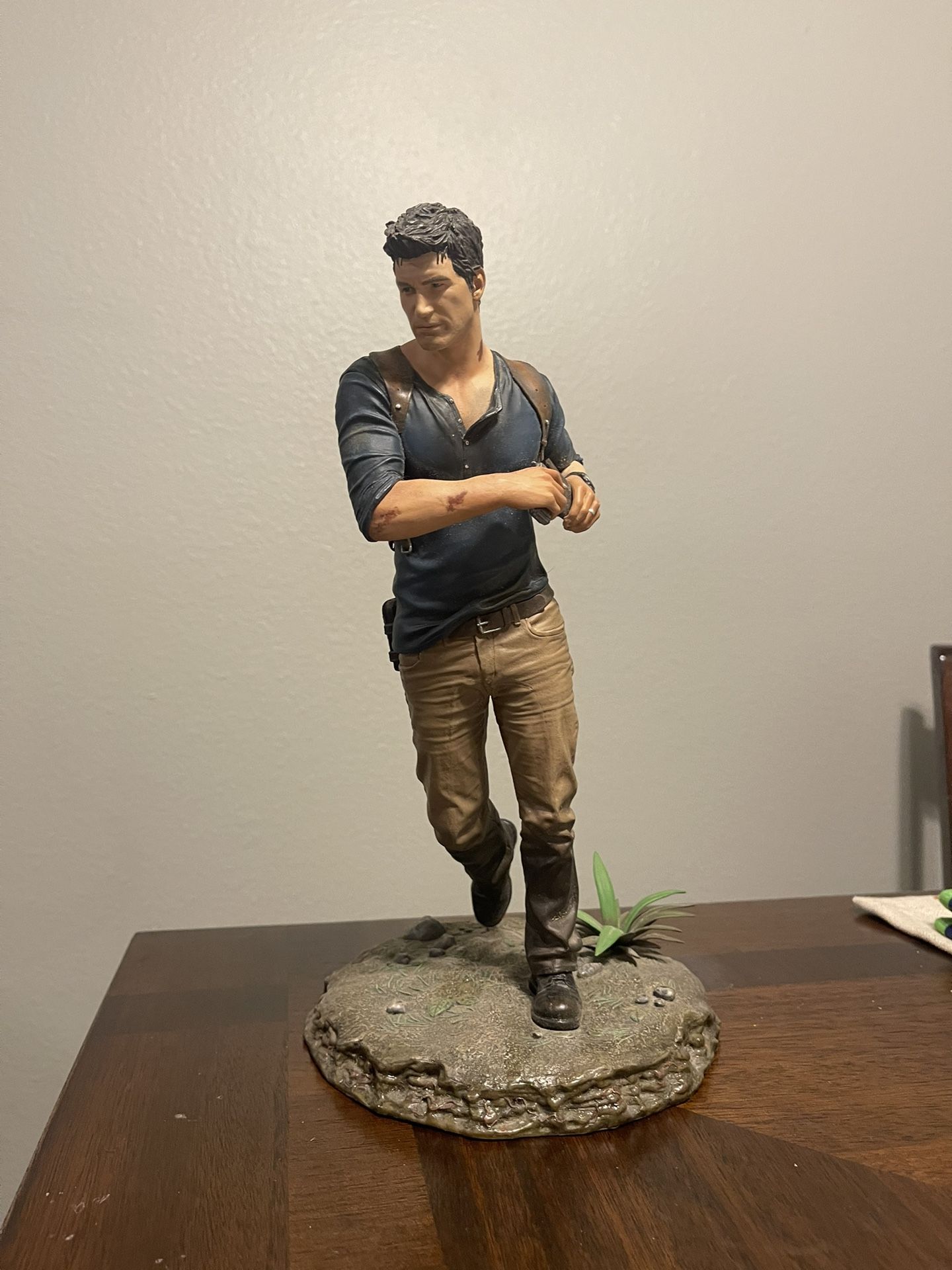 Uncharted 4 Collectors Edition Statue