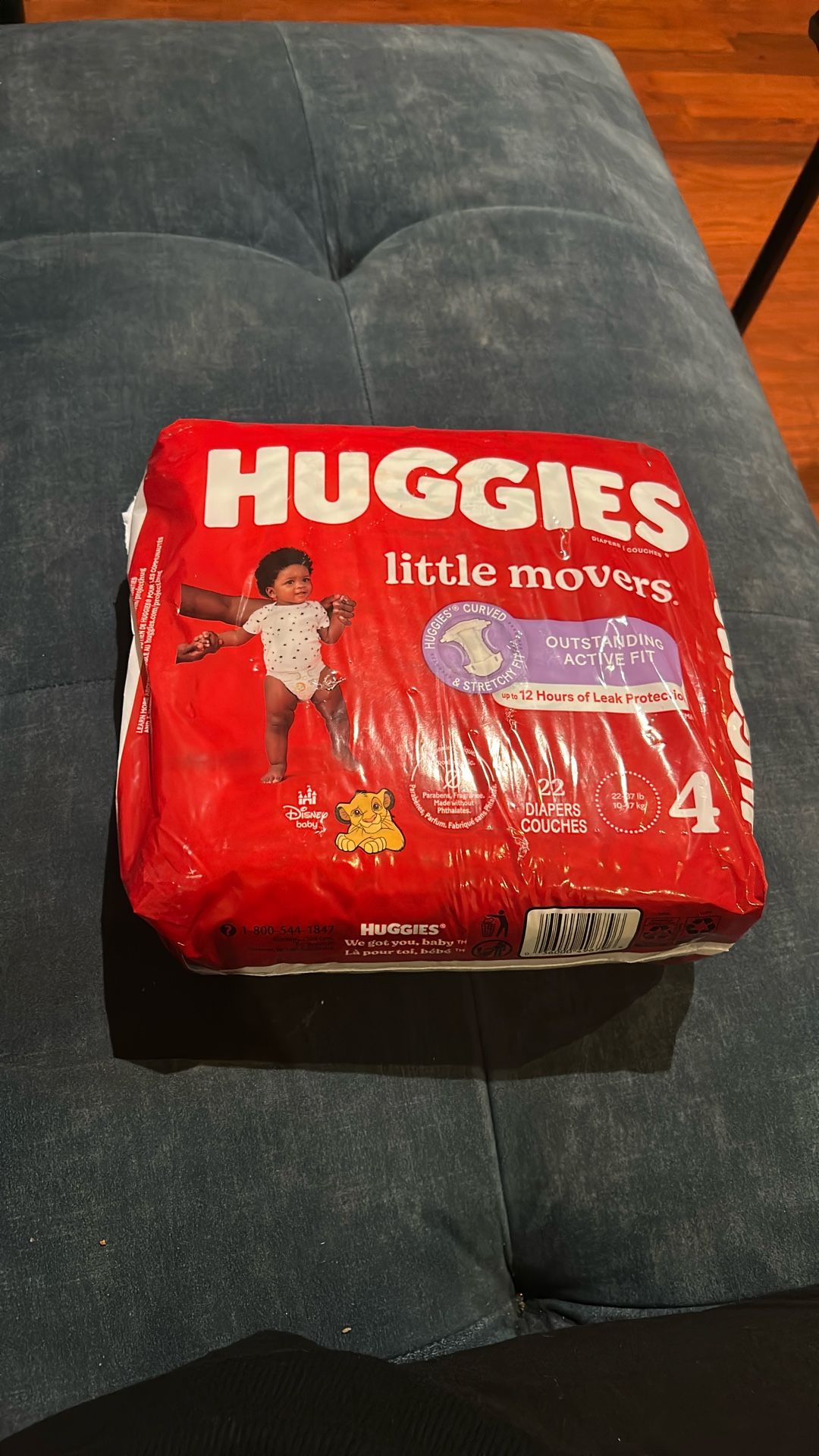 Huggies Little Movers Size 4 (22 Diapers) 