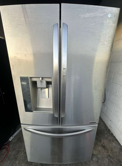 LG Stainless French Door – Clean, works great, priced to move