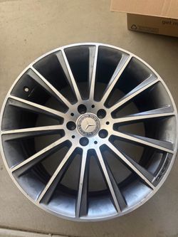 Mercedes Benz OEM Alloy Wheel/Rim for Sale $120