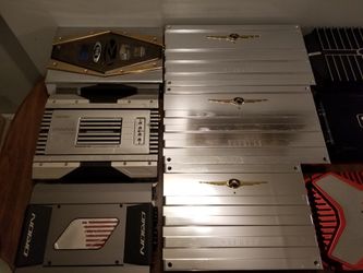 AMPLIFIERS. AMPS. AMPLIFICADORES