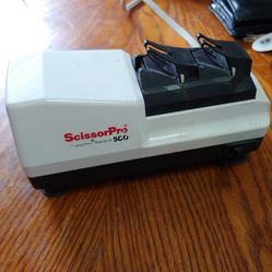 Scissors and Knife Sharpener 