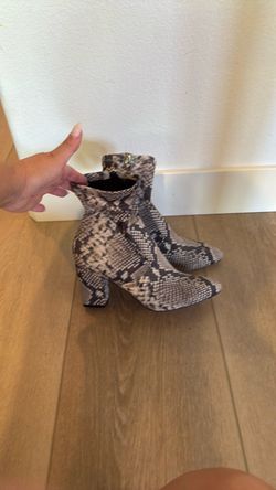 Steve Madden boots booties