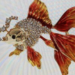 Sparkling Goldfish Rhinestone Brooch