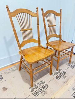 Oak dining chairs (2)