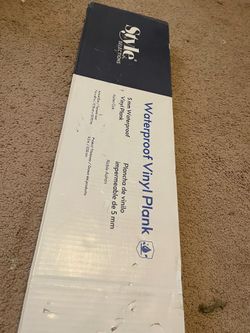 Vinyl plank
