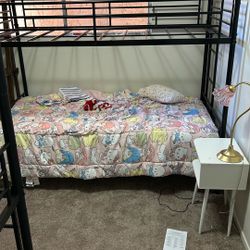 Twin Bunk Bed With trundle