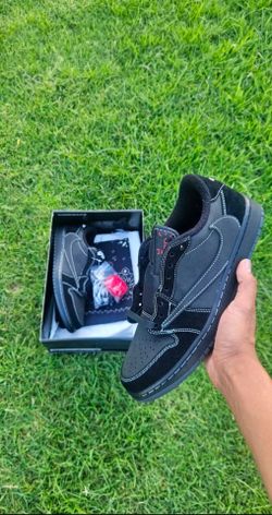 Travis Scott Phantom Lows