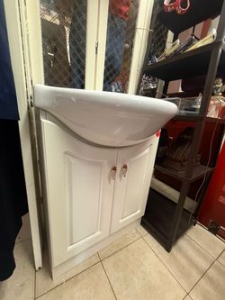Beautiful sink in good condition