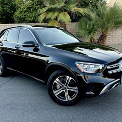  2022 Mercedes-Benz GLC 300