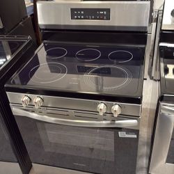 Frigidaire Electric Stove