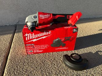 Milwaukee M18 4-1/2” to 5” Cut-Off Grinder with Paddle Switch (Tool Only)