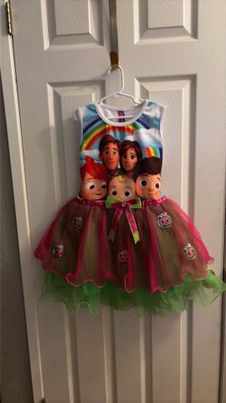 Girls dress up dresses size 8/10