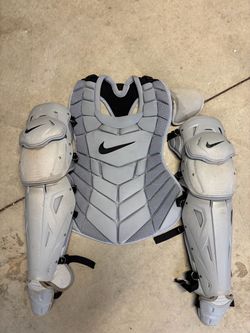 Nike Baseball Catcher's Gear Set