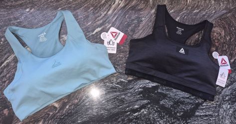SPORTS BRA. Reebok