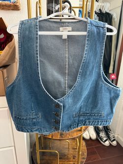 Forever 21 Denim Cropped Vest XL