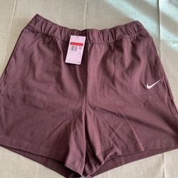  Brand New Nike Women’s Shorts Lg