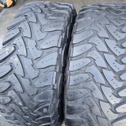 2 used tires Lt37x12.50r17 Toyo Open Country  $200.00 both FIRM PRICE, FIRM PRICE