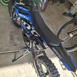 60v 2000w Mototec New ,road It 2 Times To Small for me . Goes 40 Mph  .  Clean awesome Christmas Present Cash pickup Only Escondido 