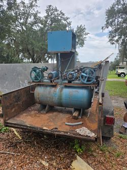 Air compressor with 3 PHASE ELECTRIC MOTORS