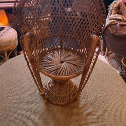 25 Inch Tall Vintage Wicker Plant Stand