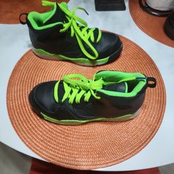 Jordan Flight Club 91 Mid Black Green Strike 3y