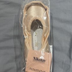 brand new nikolay 3007 pointe shoes 