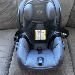 Uppababy  Car seat 