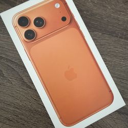 iPhone 17 Pro Max 256gigs ( sealed ) unlocked