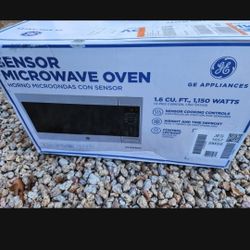 1.6 cu. ft. Countertop Microwave in Stainless Steel with Sensor Cooking