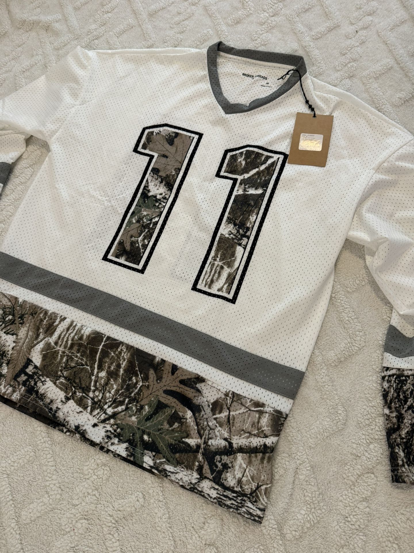 Long Sleeve Broken Threads Athletic Jersey (M)