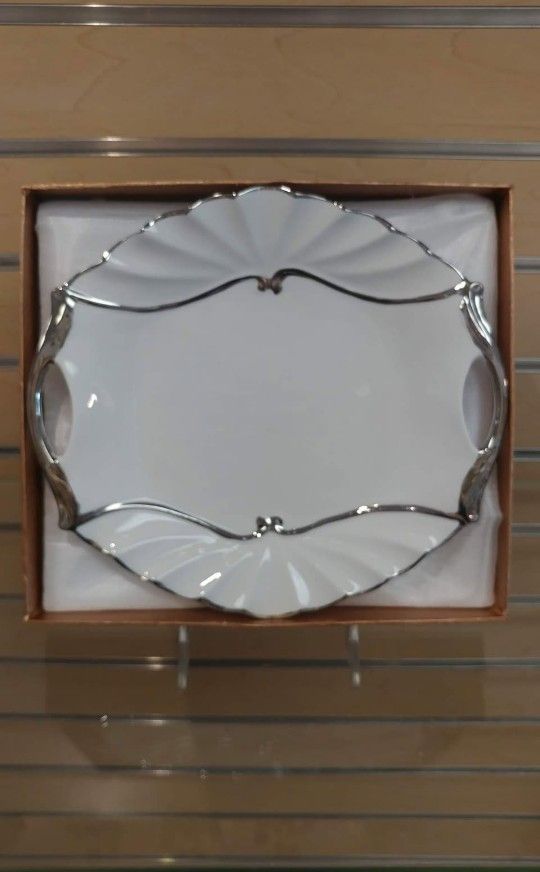 Platter / Plate / Vase / Dish _ white & silver ( NEW ) kitchenware, dinnerware. porcelain