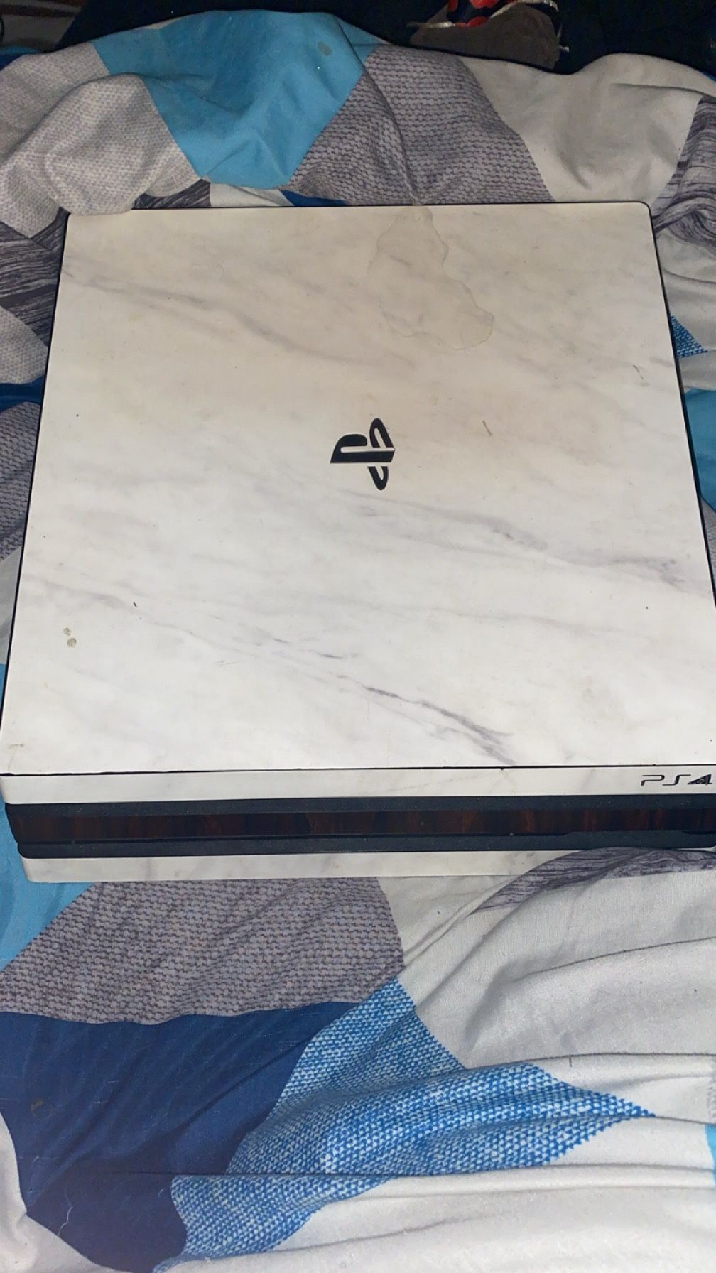 PlayStation 4 1TB