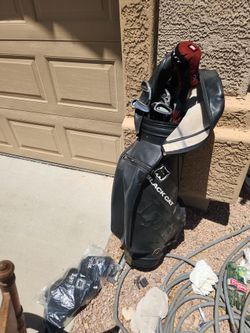 Black Cat Lynx Golf Clubs set with bag great shape