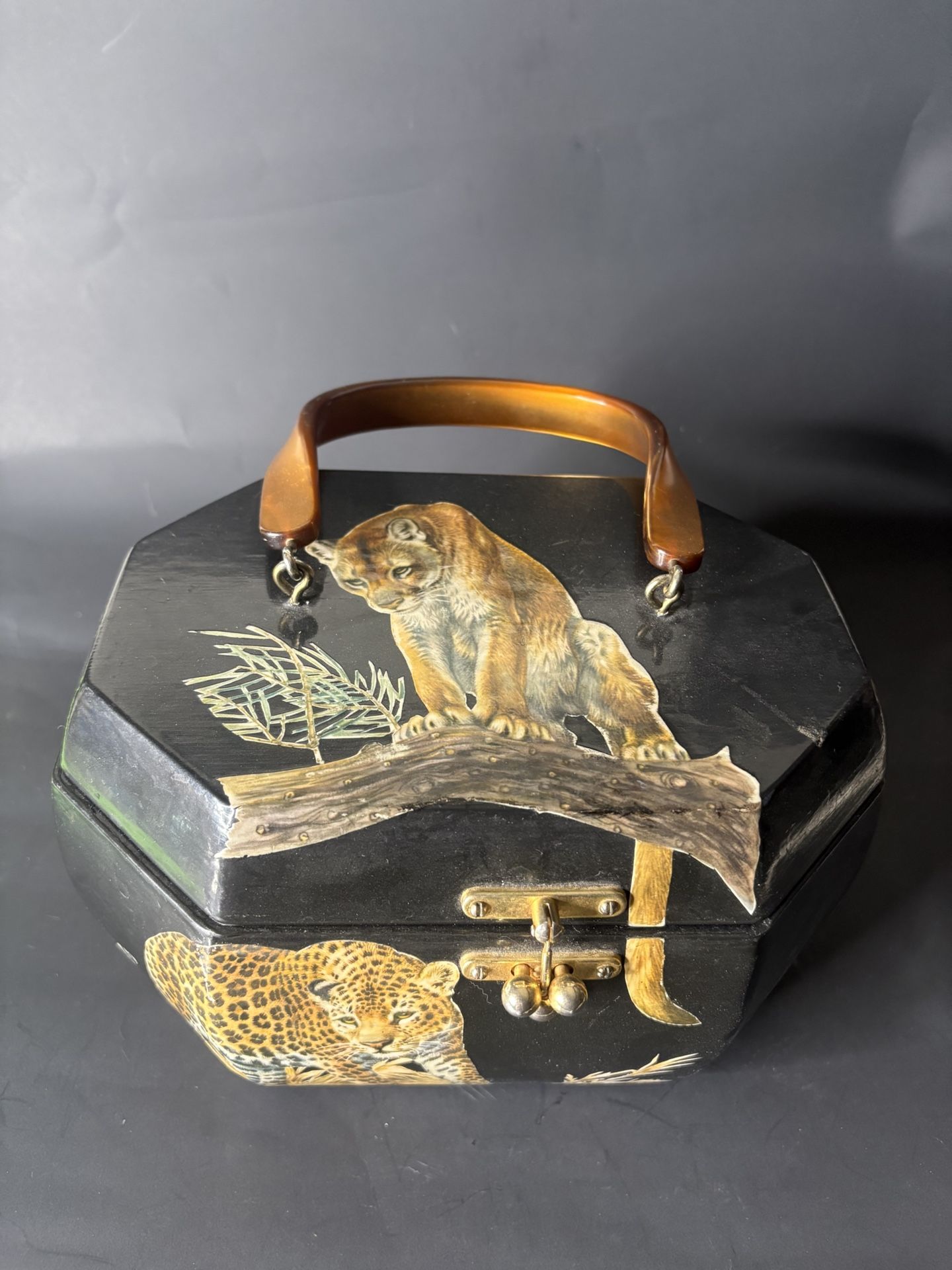 Rare - 1960’s wood purse - exotic big cat decoupage