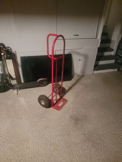 Milwaukee 2 Wheel Dolly. New