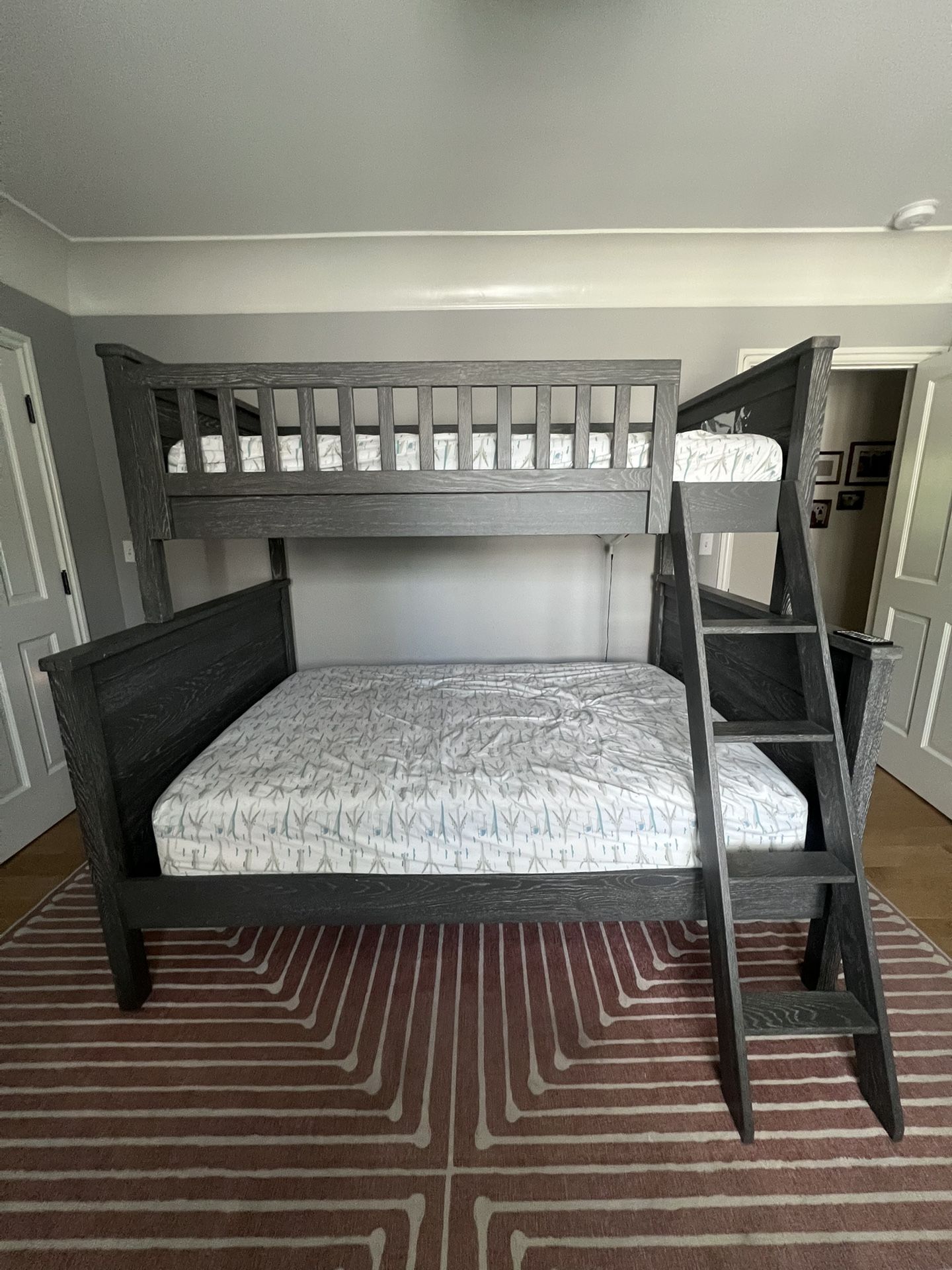 Pottery Barn Kids Bunk Bed 