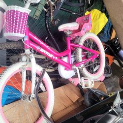 Pink Girls Bike $40