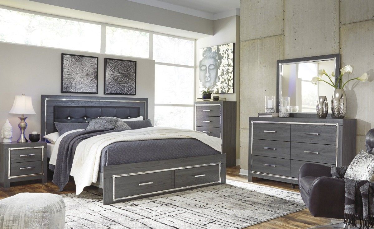 ♥️[SPECIAL] Lodanna Gray LED Storage Bedroom Set

