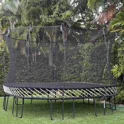 Trampoline