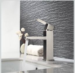 BRAND NEW !!!Bathroom Sink Faucet Single Handle
