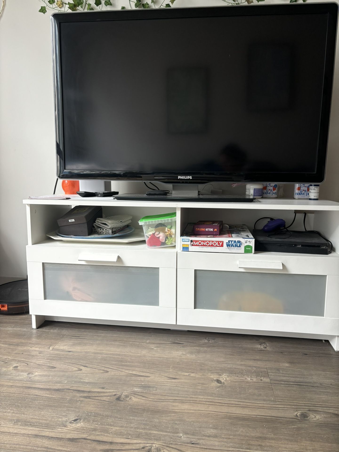 Ikea Brimnes TV Stand / Console  