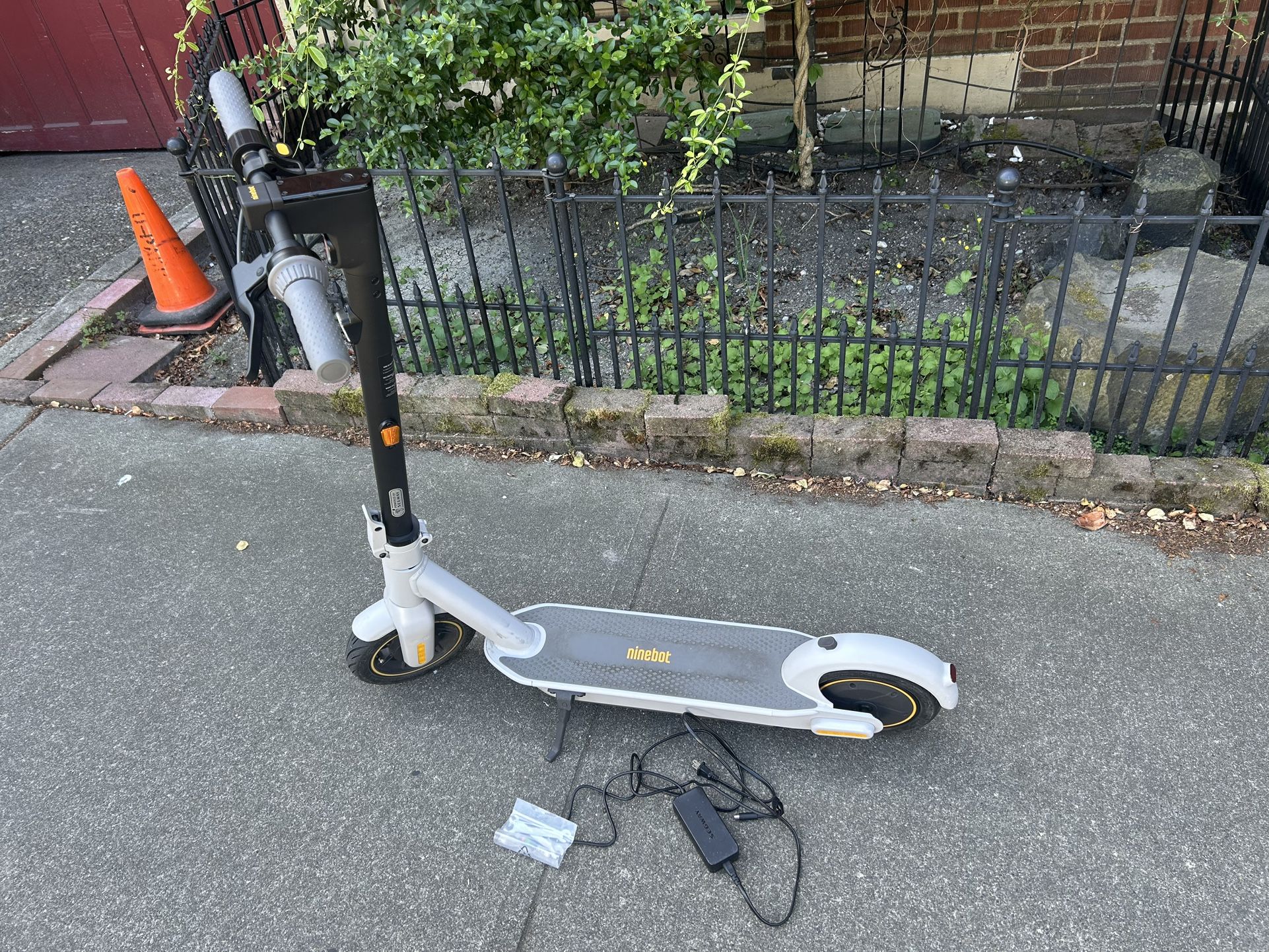 Segway Ninebot G30LP Electric Scooter