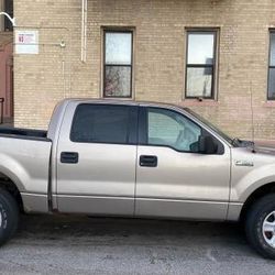 Ford F-150 XLT
